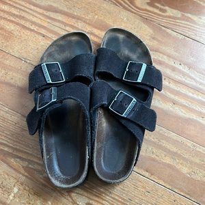 Size 37 Narrow brown Birkenstock Arizona sandals